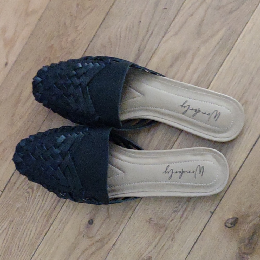 Wonderly mules